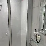 Willow Casa de hóspedes 3*