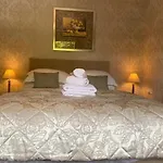 Willow Casa de hóspedes 3*